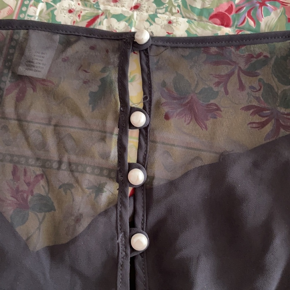 Vintage Women’s black embroidered slip dress pearl buttons - Picture 6 of 12